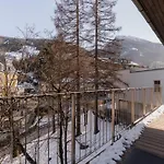 & Hike Asa, Center, Family And Friends Bad Gastein