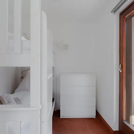 & Hike Asa, Center, Family And Friends * バードガシュタイン