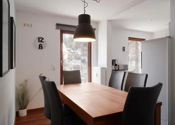 & Hike Asa, Center, Family And Friends *