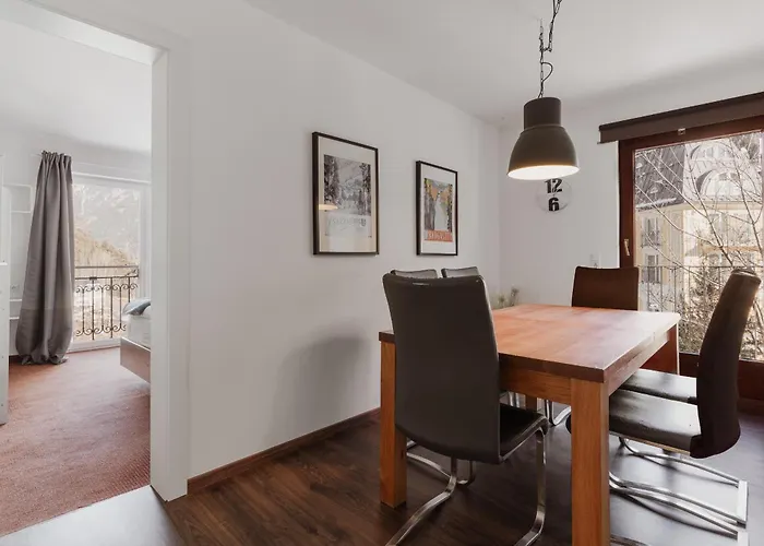 アパート & Hike Asa, Center, Family And Friends