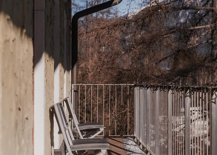 & Hike Asa, Center, Family And Friends アパート *