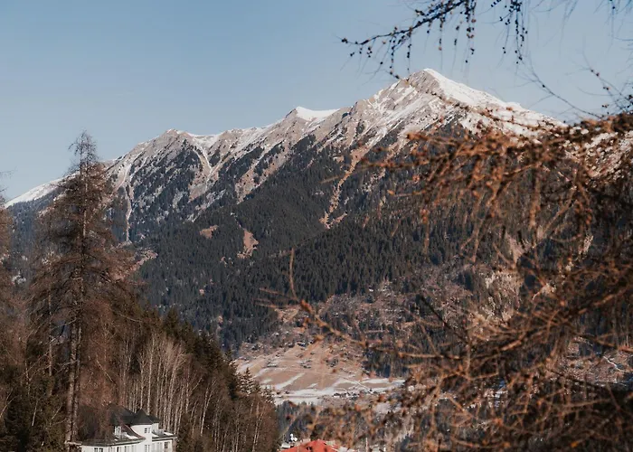 & Hike Asa, Center, Family And Friends アパート バードガシュタイン